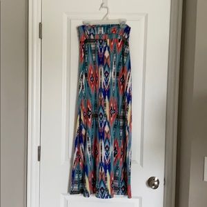 Women’s maxi skirt